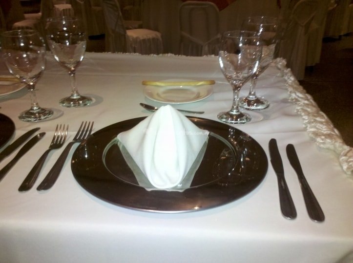 alquiler de plato base de acero inoxidable